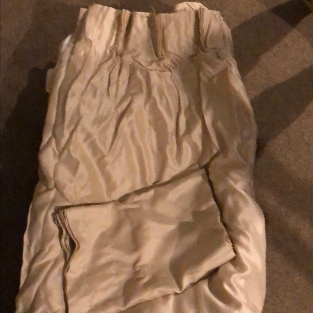 Vogue Draperies Beige